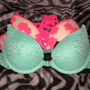 PINK victoria secret bras!